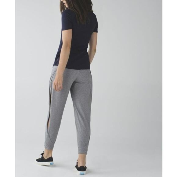 Lululemon Superb Pants Women  Heathered Gray Vitasea Yoga Joggers Athleisure 10 - Picture 5 of 14